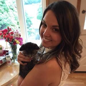 Meet your Posher, Jacqueline